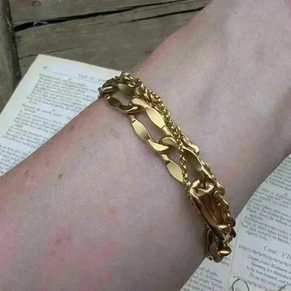 Vintage gold tone bracelet and earring set stone similar to tigers eye with blue - Picture 5 of 14